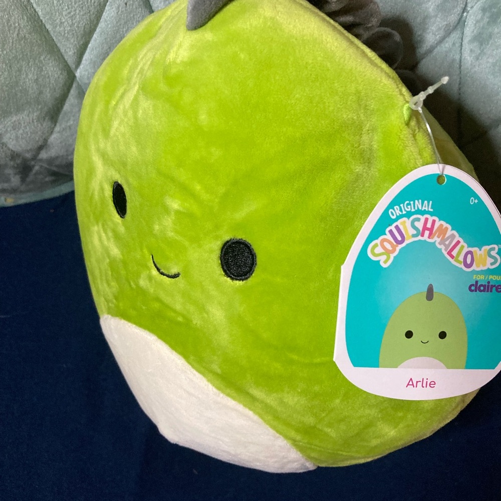 Squishmallows Arlie the Dinosaur Lime Green and White